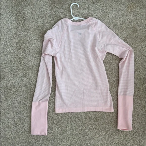 Lululemon long sleeve pink swiftly tech - Picture 2 of 2